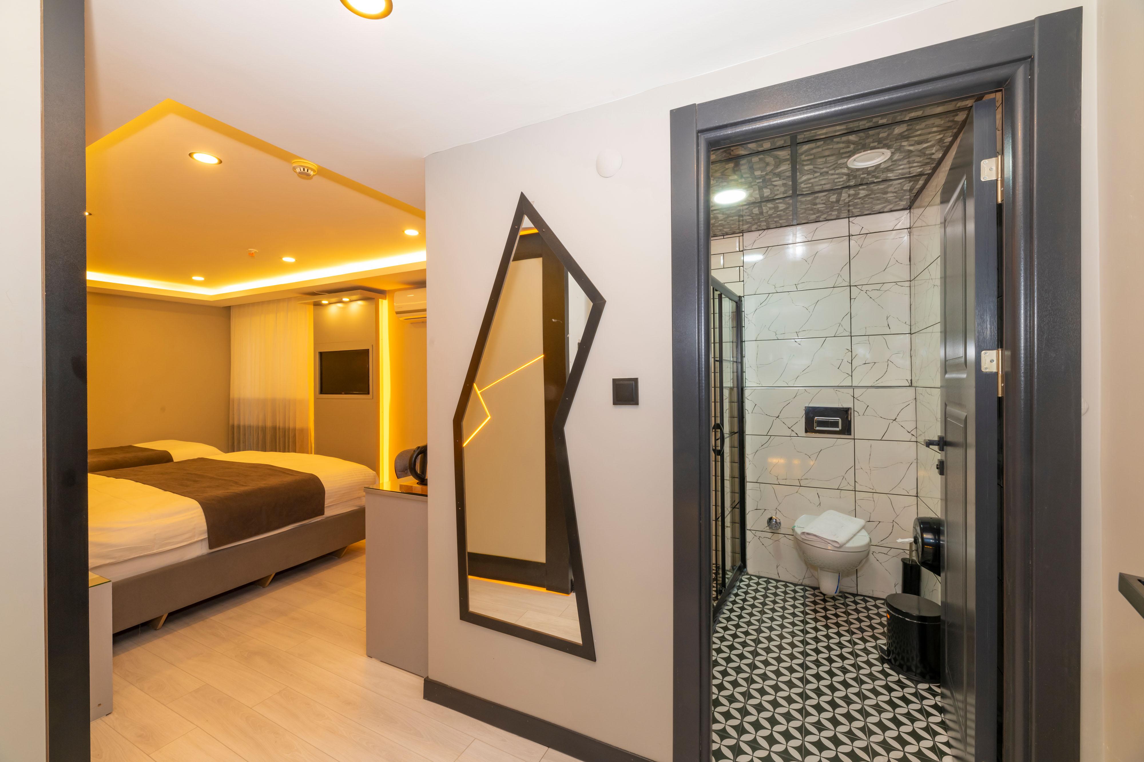 White Corner Otel